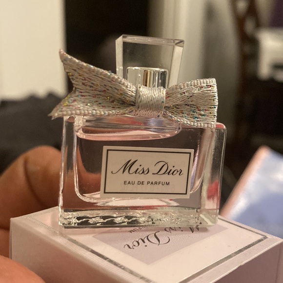 Miss Dior 5mL - Picture 3 of 5